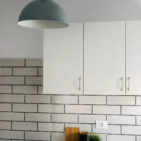 Isamena Lägenhet *