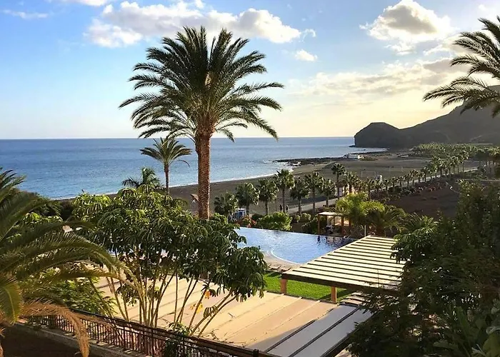 Isamena * Las Playas